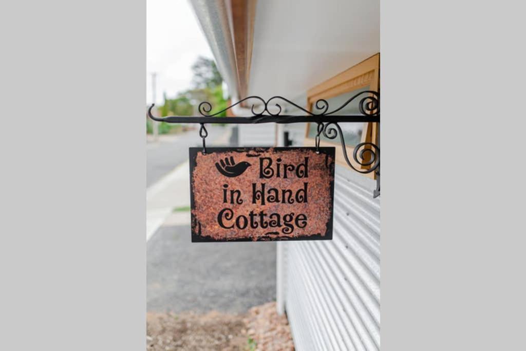 Bird In Hand Cottage, Port Noarlunga Exterior photo